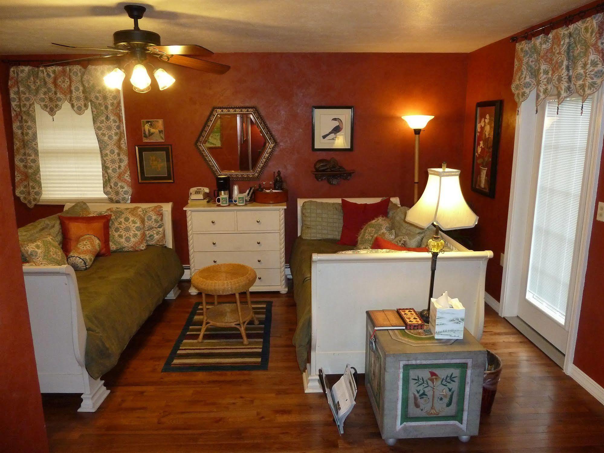 Bad Rock Bed And Breakfast Inn Columbia Falls Buitenkant foto